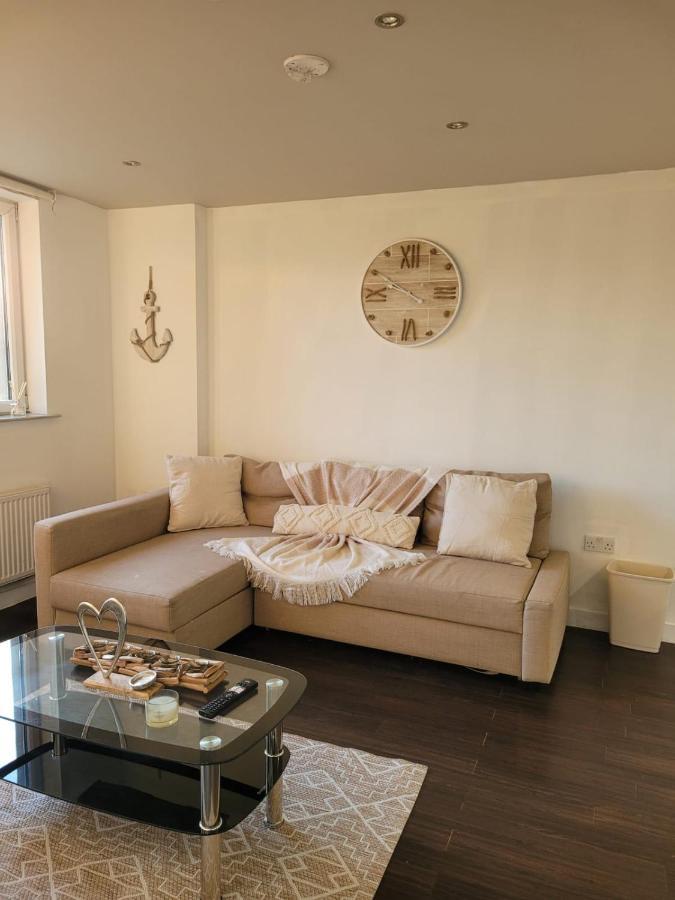 Amazing London 1 Bedroom Flat In Astral House As18 Norbury  Exterior photo